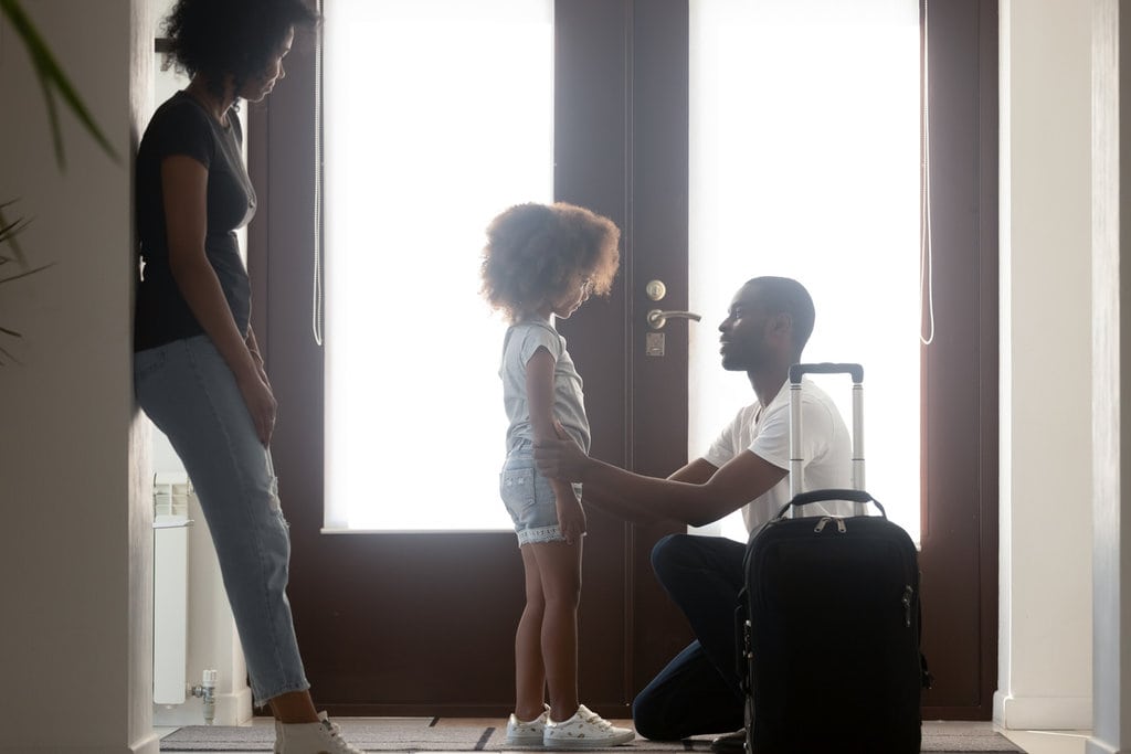 Make the Situation Easier – Parents Who Travel Should Be Prepared